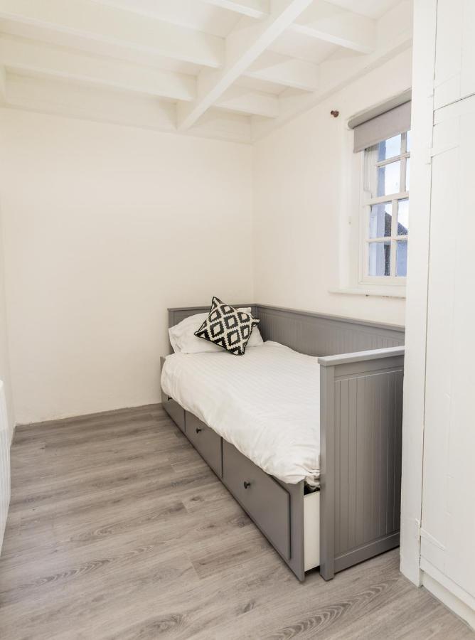 Fern Cottage Killinaboy Eksteriør billede